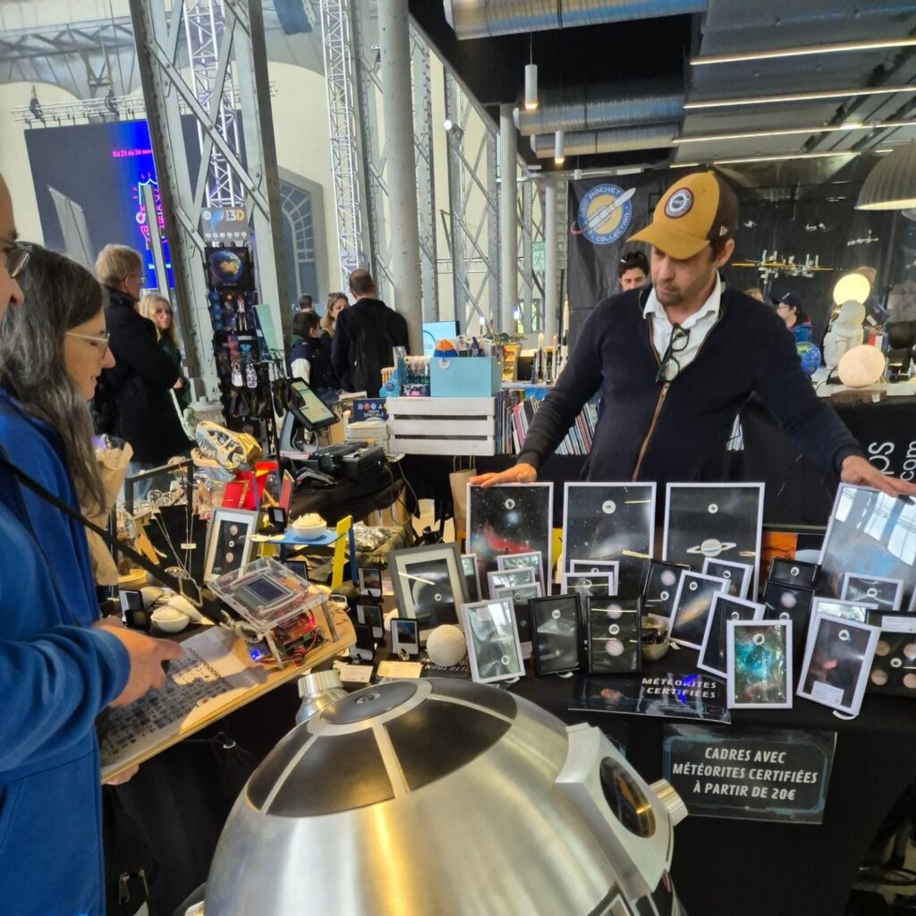 star's up stand buy meteorites Space Rocks