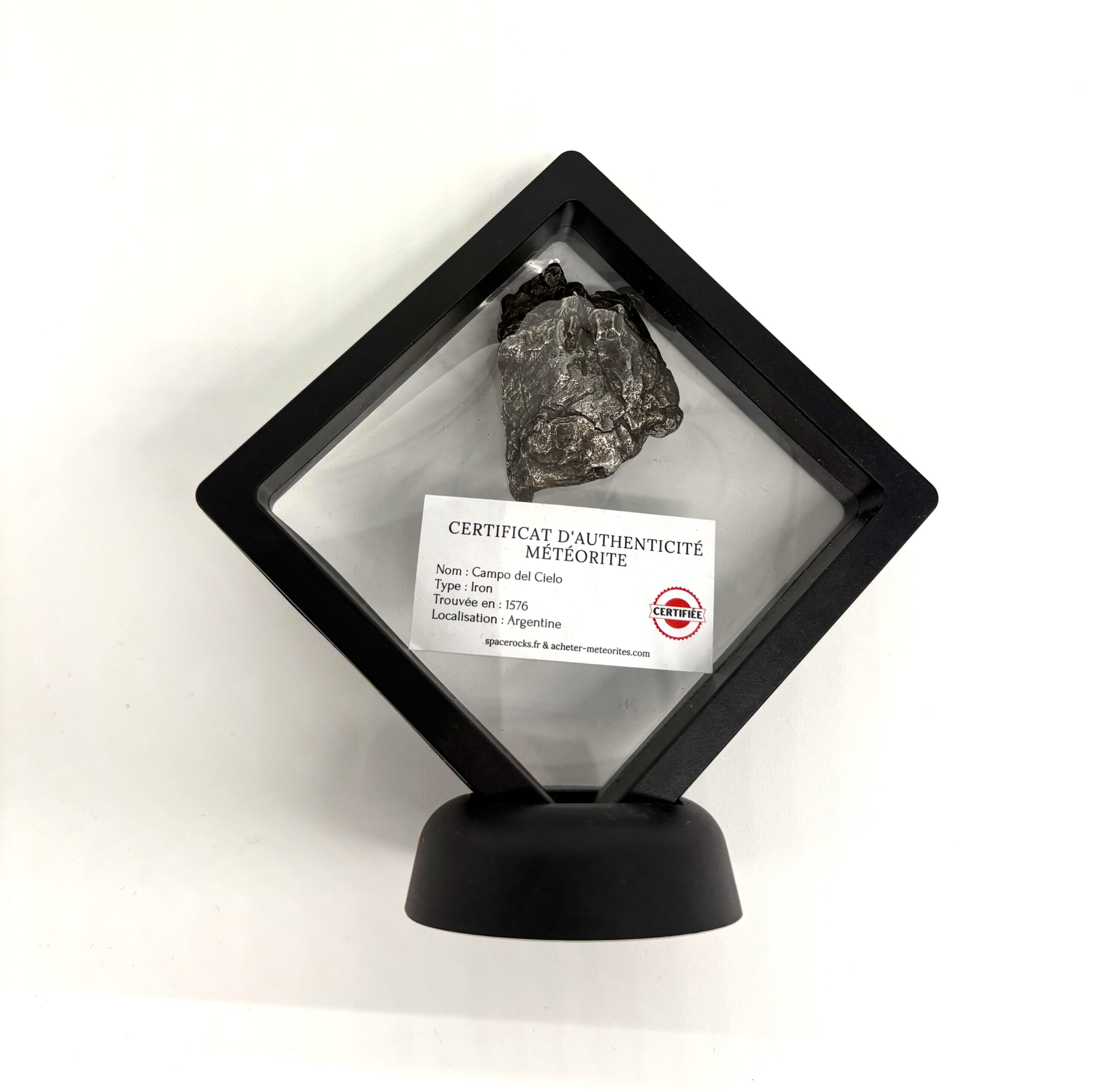 Campo del Cielo meteorite decoration in transparent box - original idea (1)