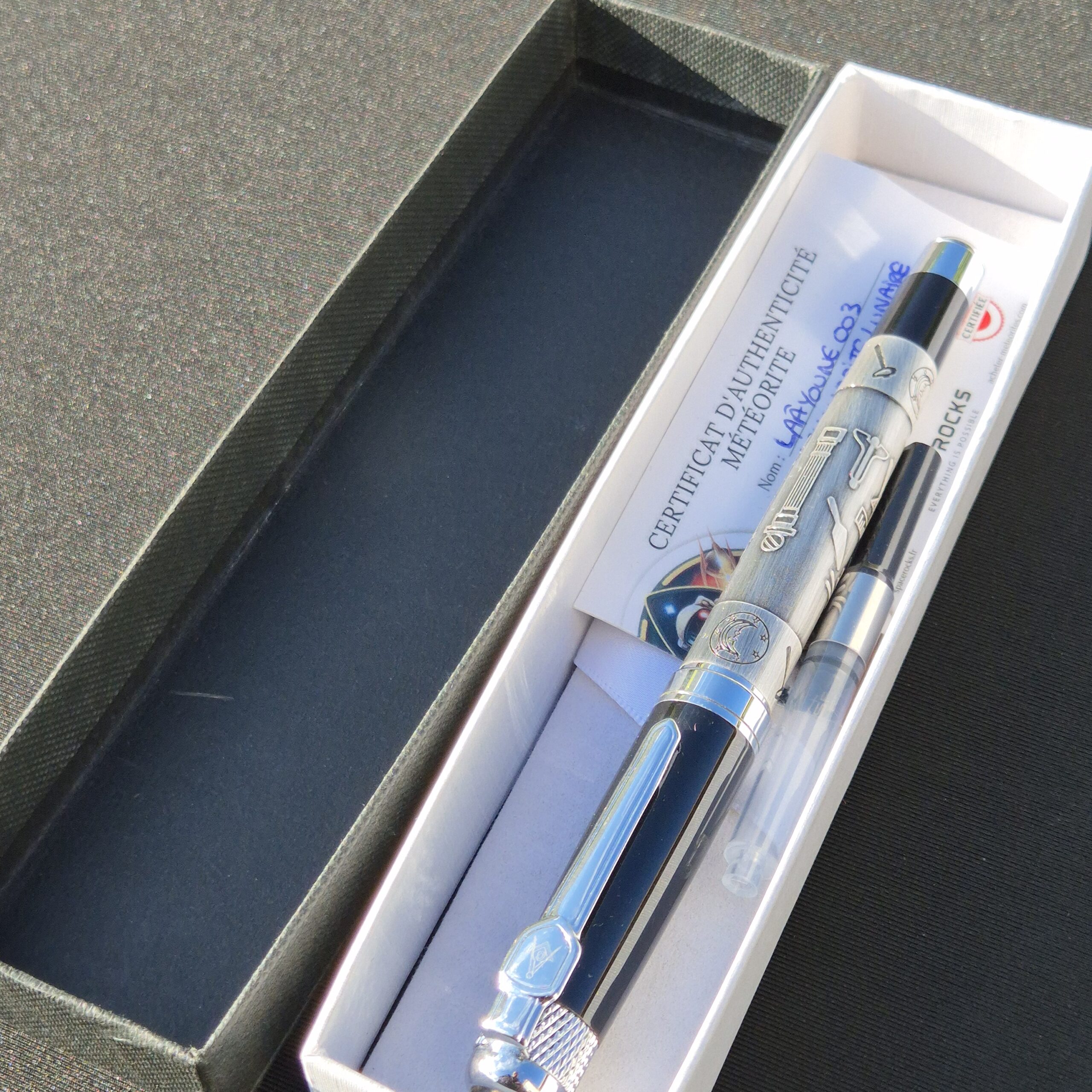 stylo météorite (5)