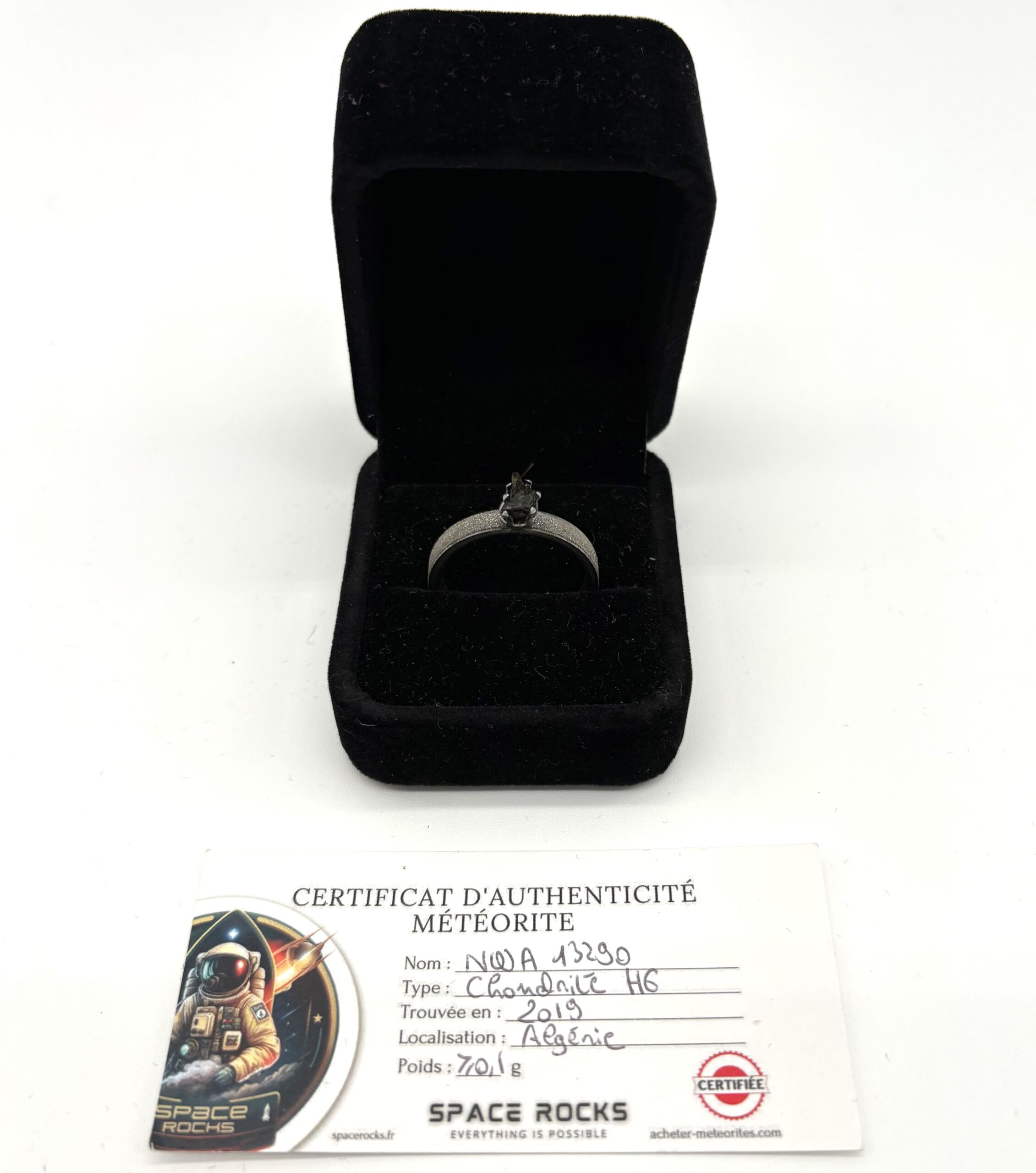 modern ring