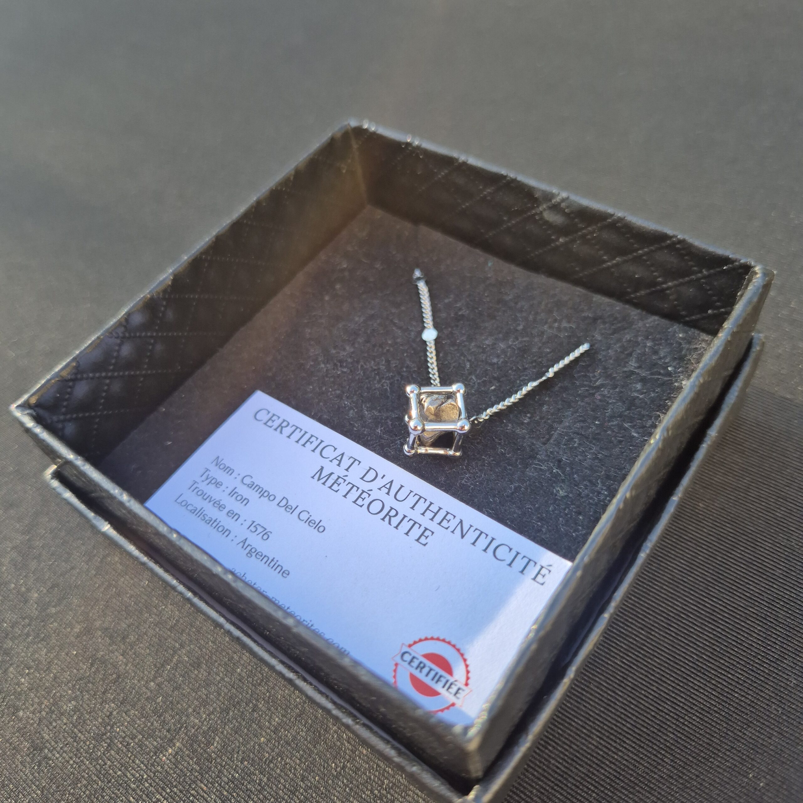 pendentif argenté