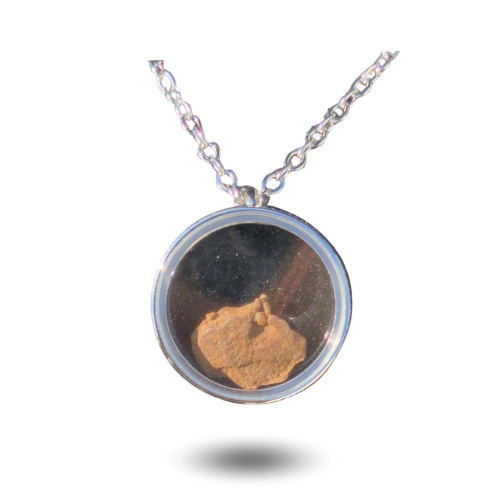 Natural stone pendant with rough Gebel Kamil