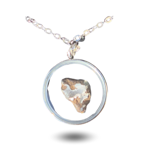 transparent medallion necklace