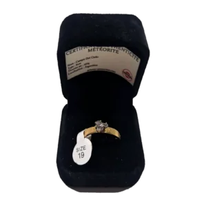Bague dorée Campo del Cielo – serti haut, taille 19