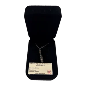 Collier fragment brut Campo del Cielo – chaîne argentée, pièce n°1