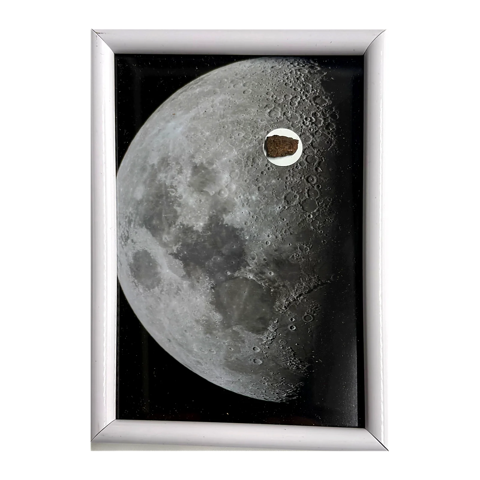 Tableau lune avec météorite NWA XXX – cadre blanc
